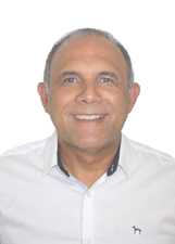 Foto oficial de CÂNDIDO