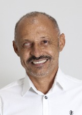 Retrato de ROGERIO NOVAES