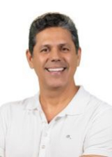 Retrato de RINALDO BARROS