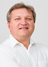 Retrato de DINHA MORORÓ