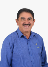 Retrato de EDSON QUEBRA SANTO